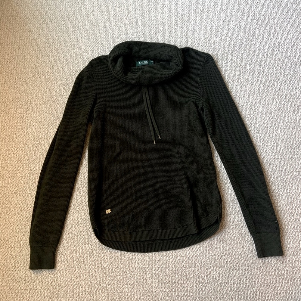 Ralph Lauren Sweater Size small